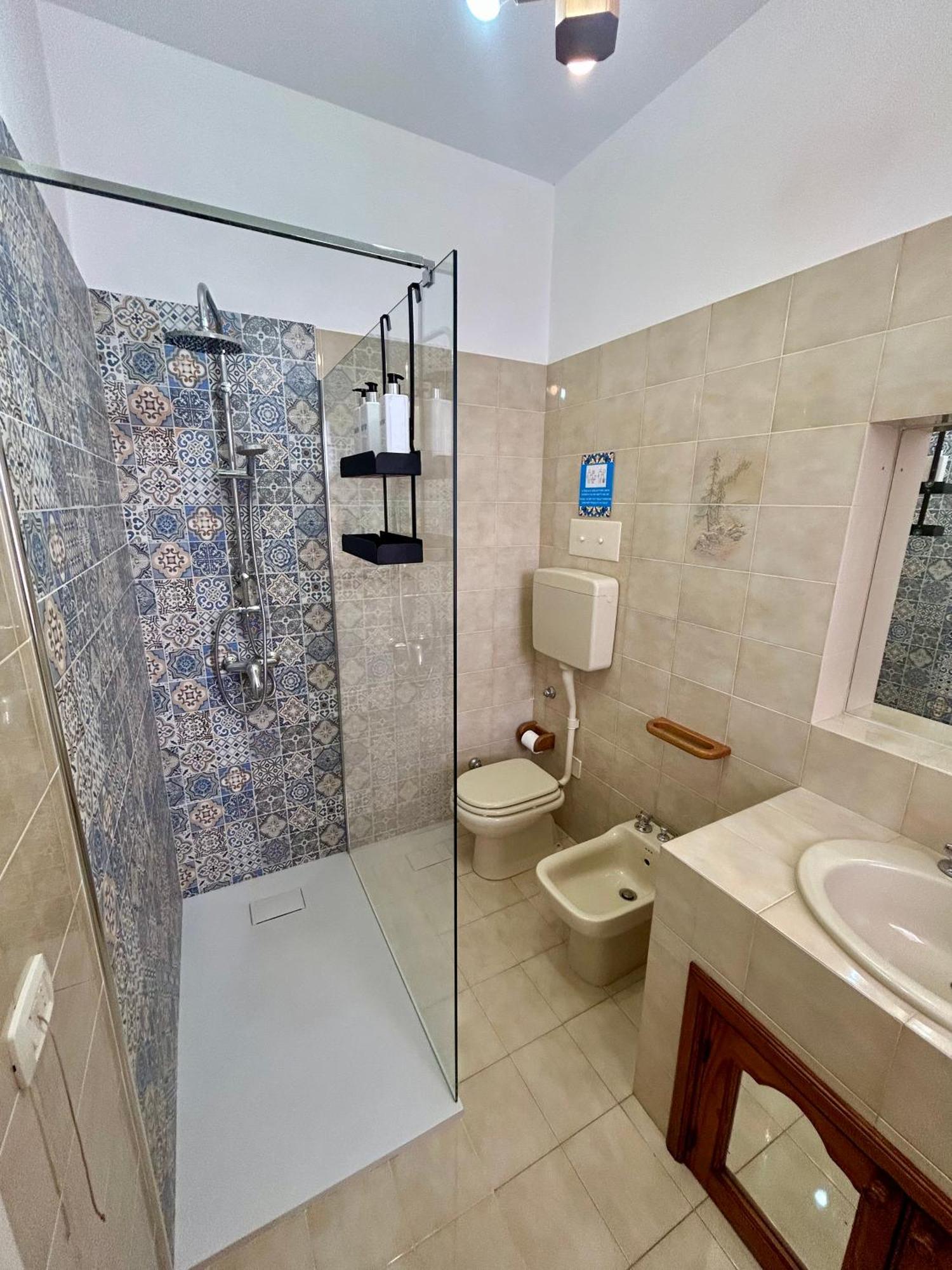 Aeolian Apartments Lipari  Luaran gambar